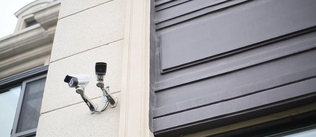 How to choose a outside cctv camera for home security？